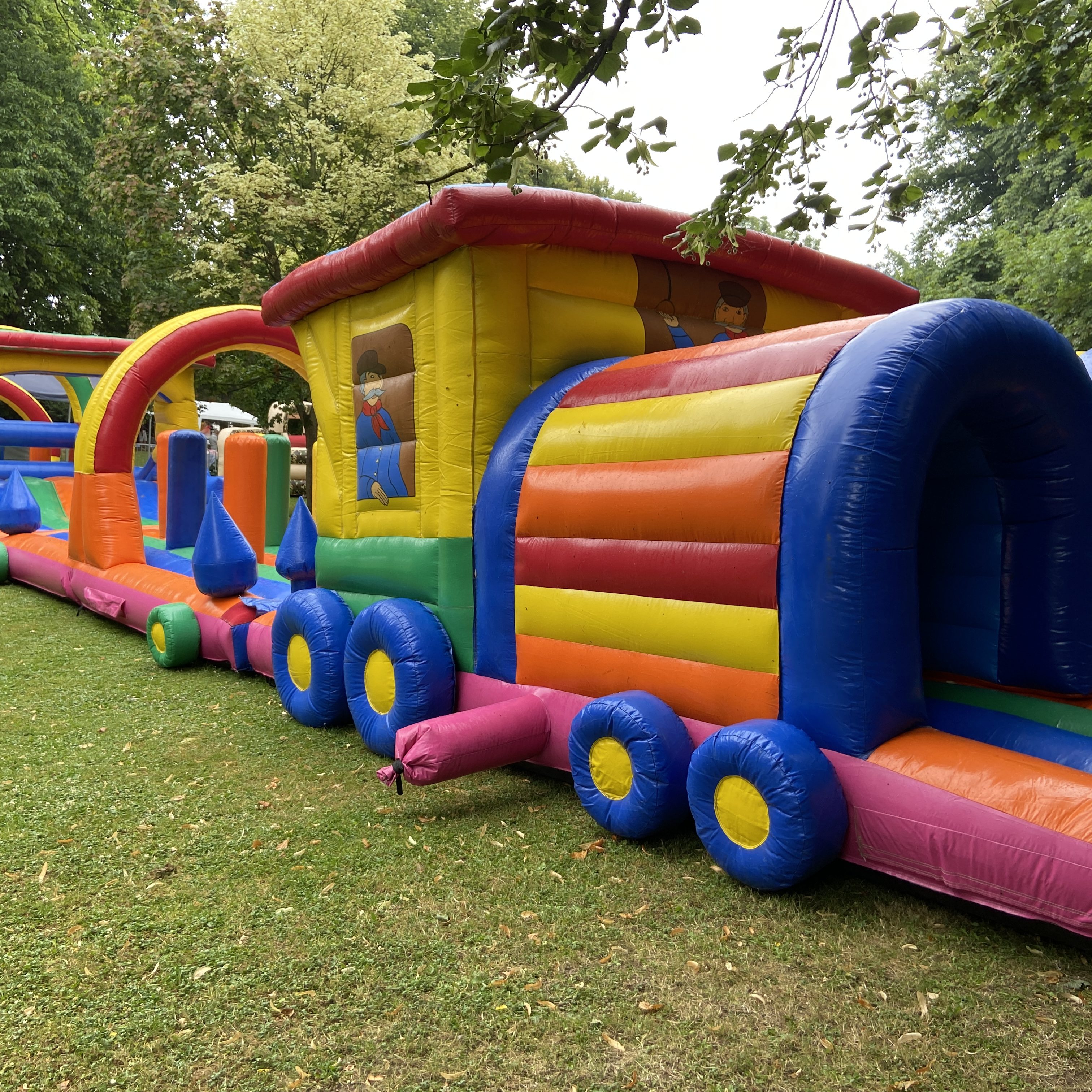 Jag events Chateaux gonflables